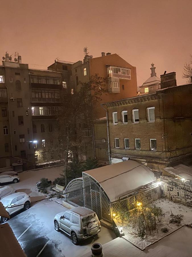 Yellowunlimited Hotel Charkov Buitenkant foto