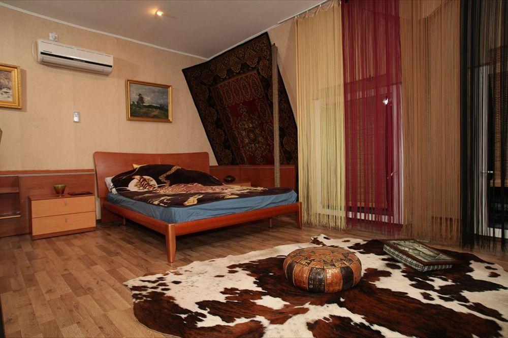 Yellowunlimited Hotel Charkov Kamer foto