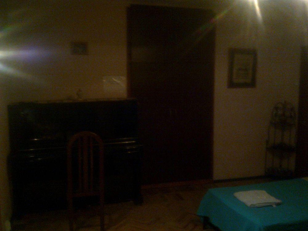 Yellowunlimited Hotel Charkov Buitenkant foto
