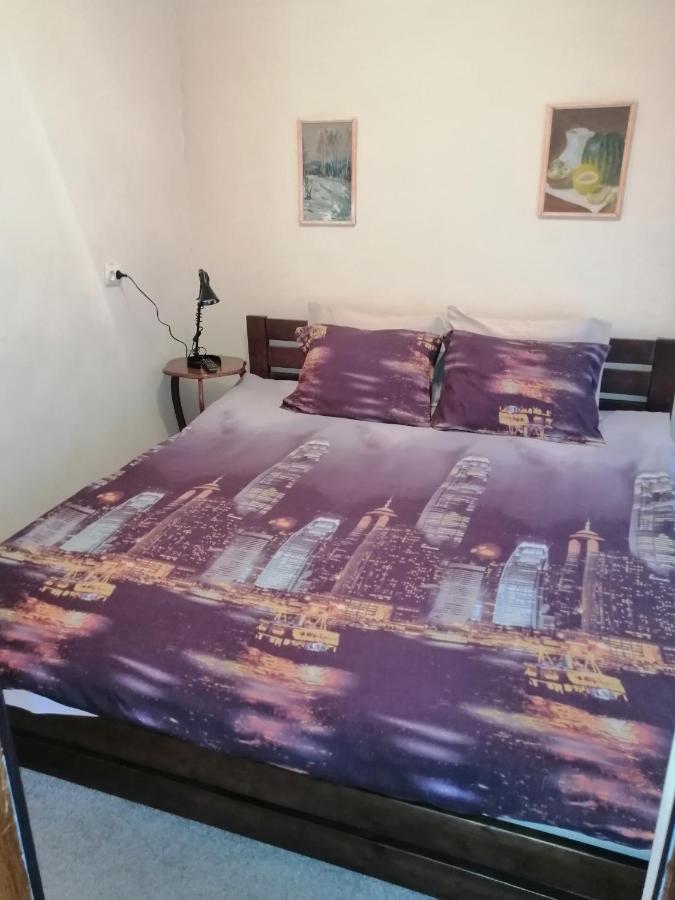 Yellowunlimited Hotel Charkov Buitenkant foto